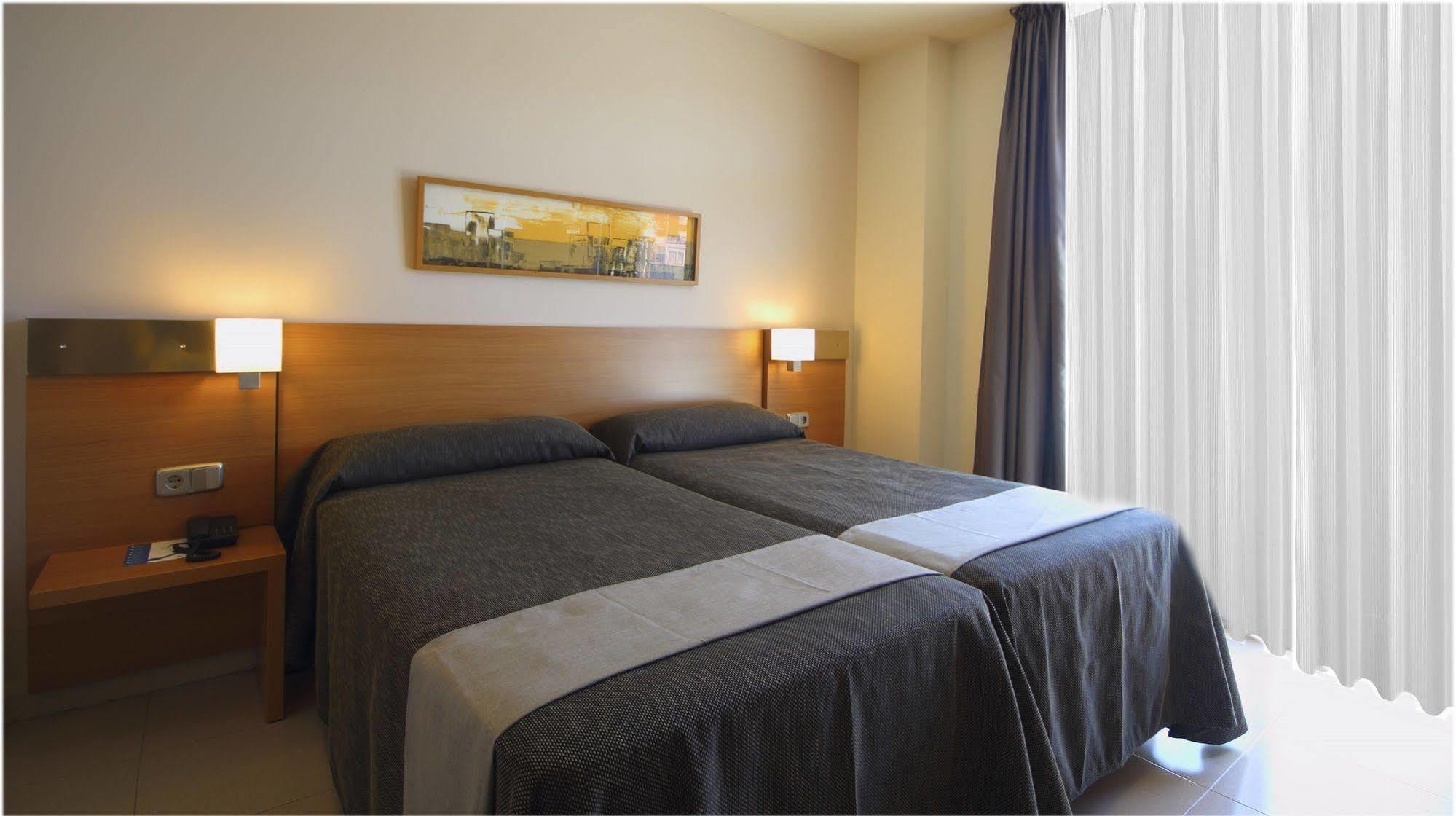 Aqua Hotel Nostre Mar Apartments Pineda de Mar Luaran gambar