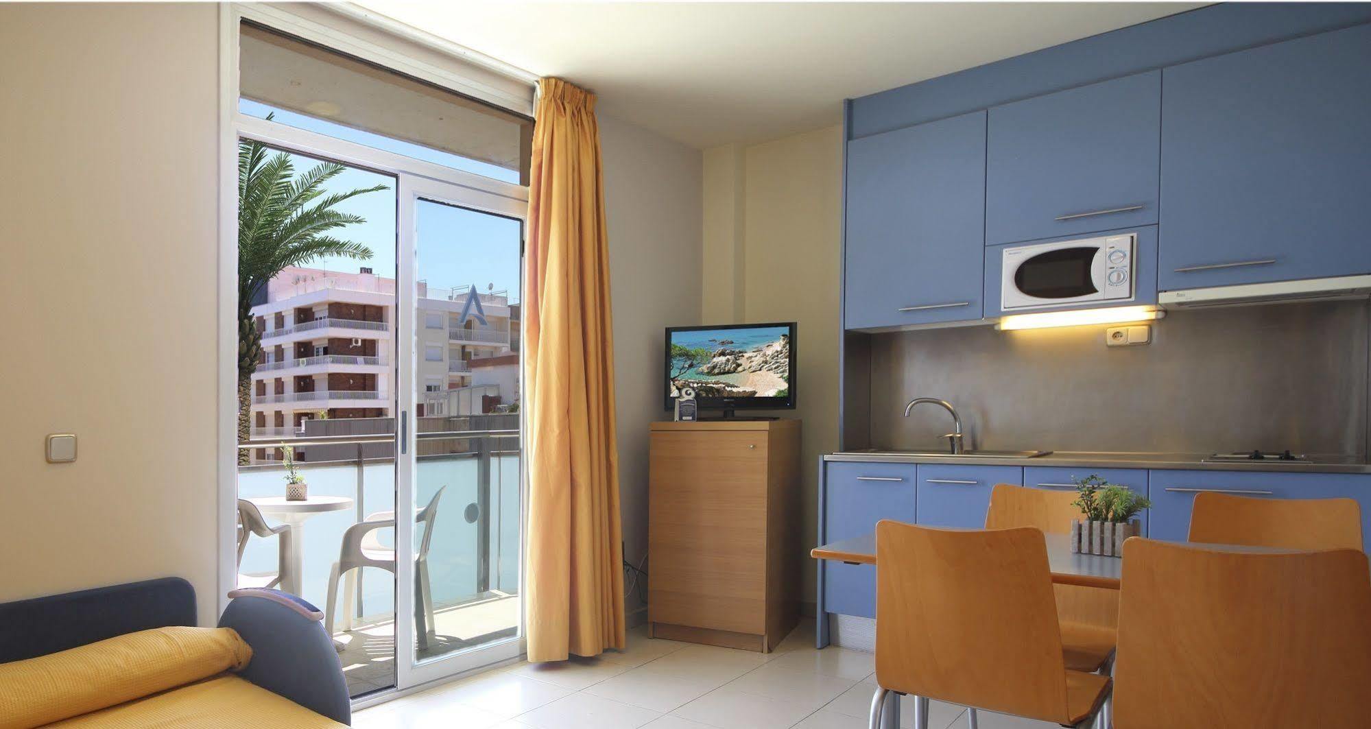 Aqua Hotel Nostre Mar Apartments Pineda de Mar Luaran gambar